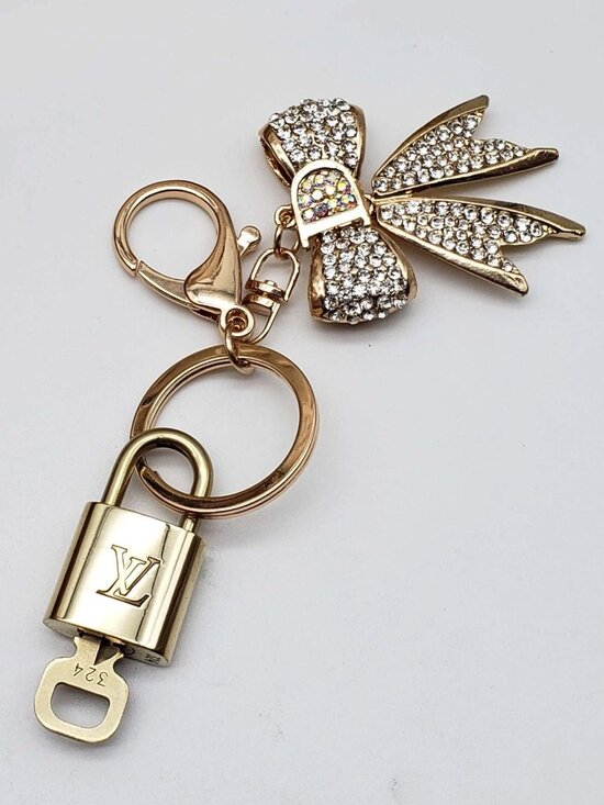 Authentic Louis Vuitton Lock & Key with unbranded Bagcharm, Keycharm, Keychain - Picture 8 of 8